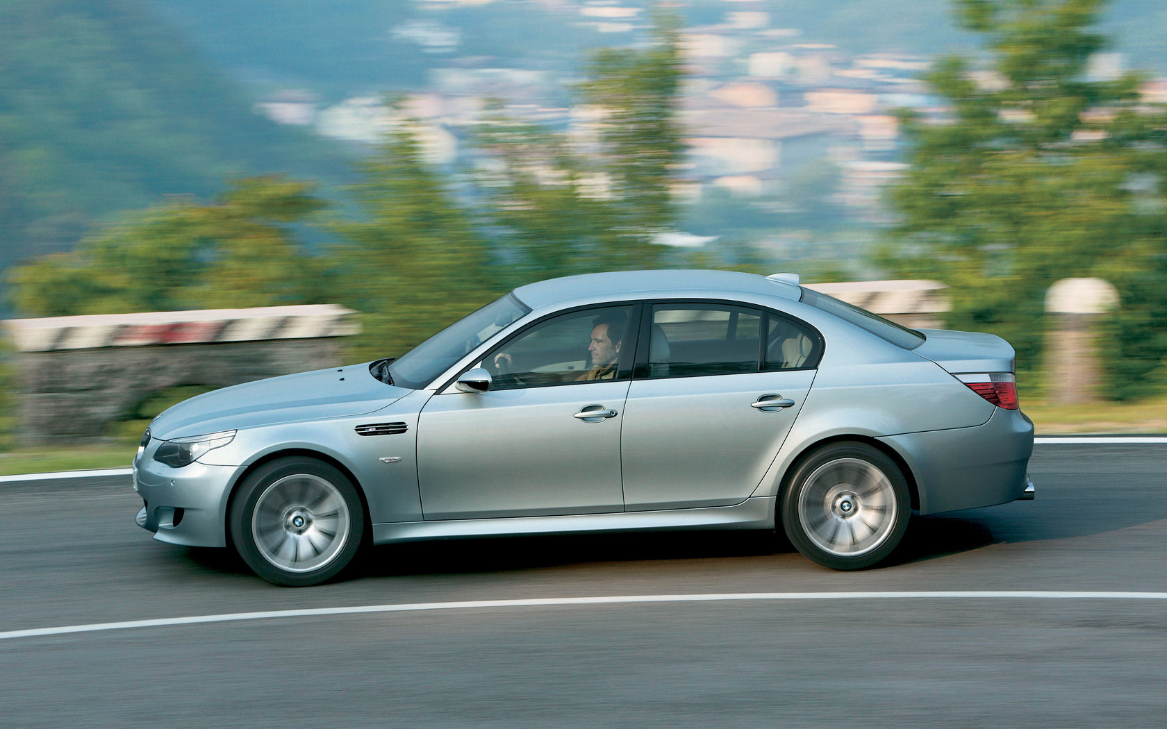 Bmw 5 series wallpaper widescreen #3