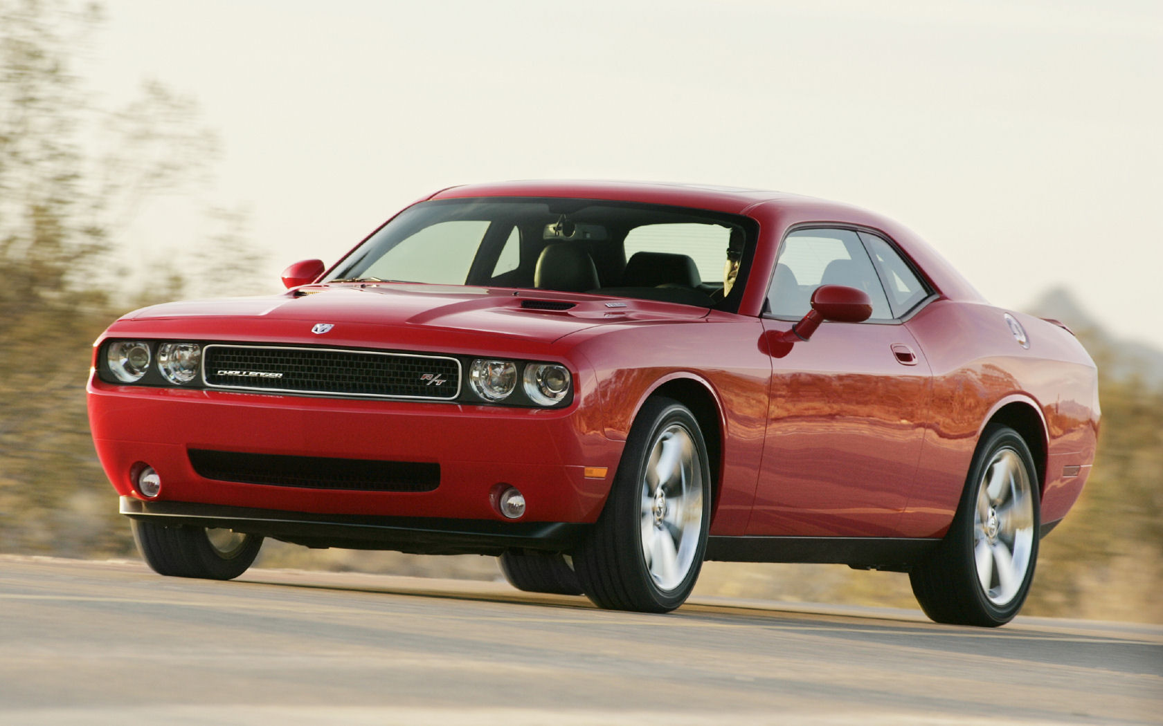 Dodge Challenger SE, R/T, SRT8 V8 Hemi - Free Widescreen Wallpaper