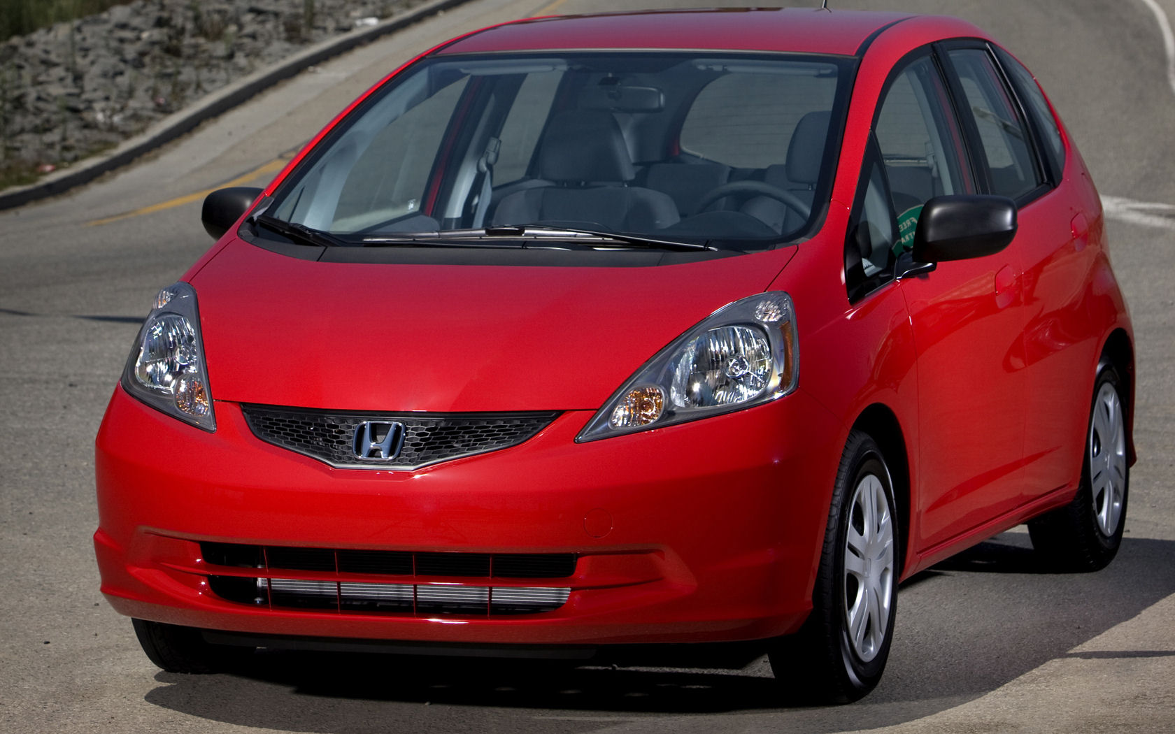 Honda Fit, Sport - Free Widescreen Wallpaper   Desktop Background Picture