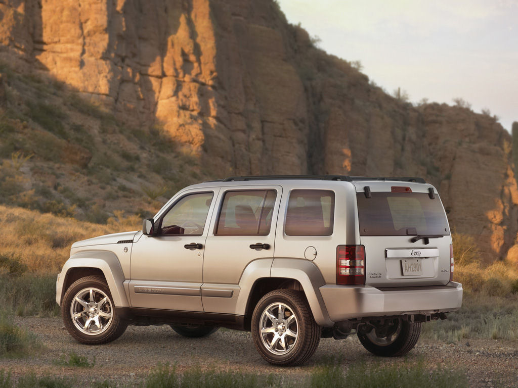 Jeep Liberty Sport, Limited V6 4WD - Free 1024x768 Wallpaper / Desktop