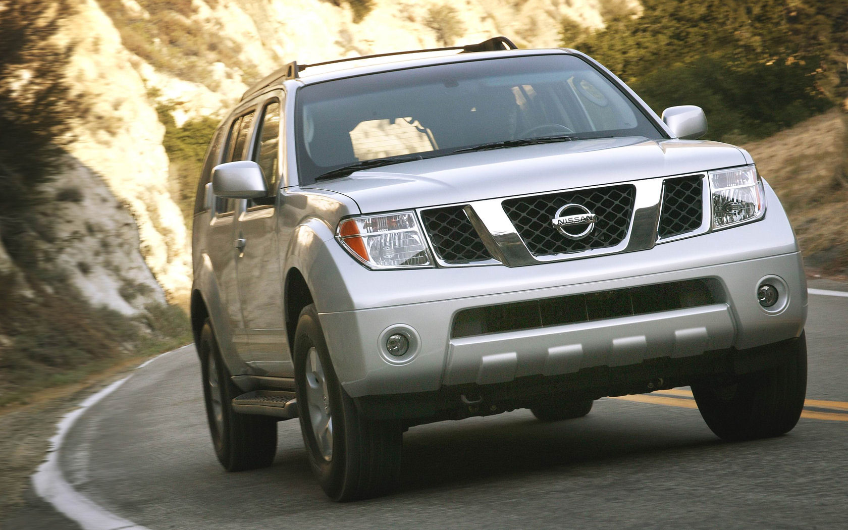 2006 Nissan pathfinder le blue book #2