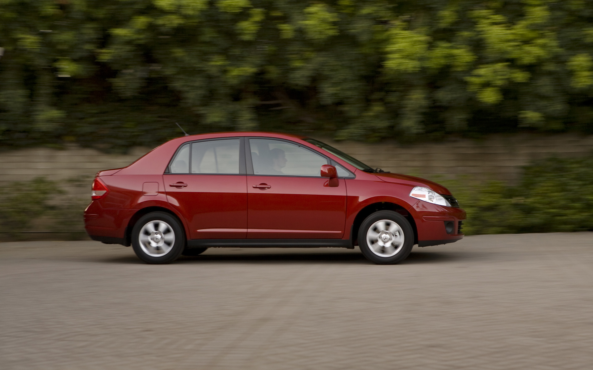 Nissan versa wallpaper #7