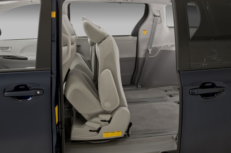 toyota sienna 2012 cubic feet #6