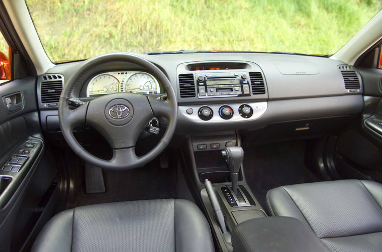 2004 Toyota Camry Interior Picture Pic Image