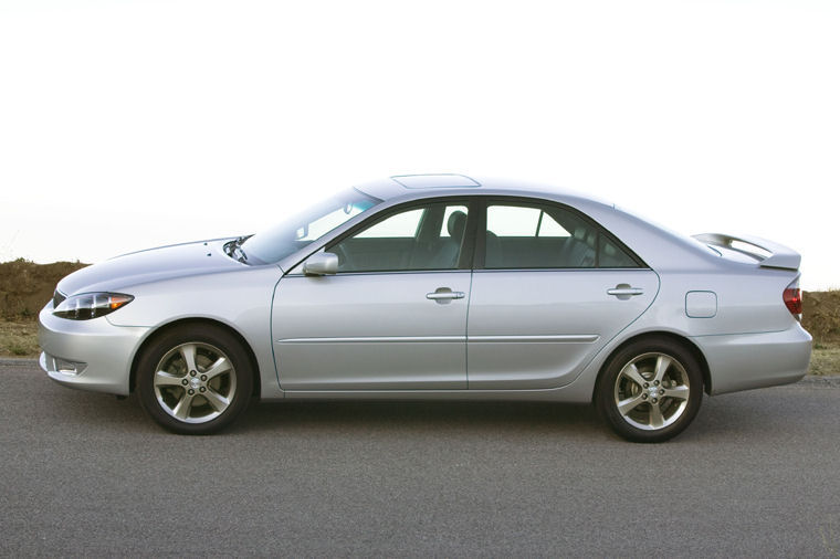 2006 toyota camry se #3