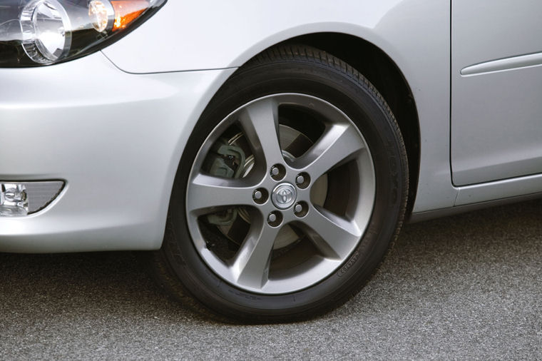 2006 toyota camry rim #3