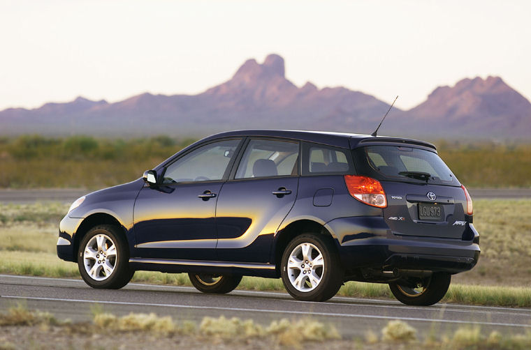 blue book price 2003 toyota matrix #6