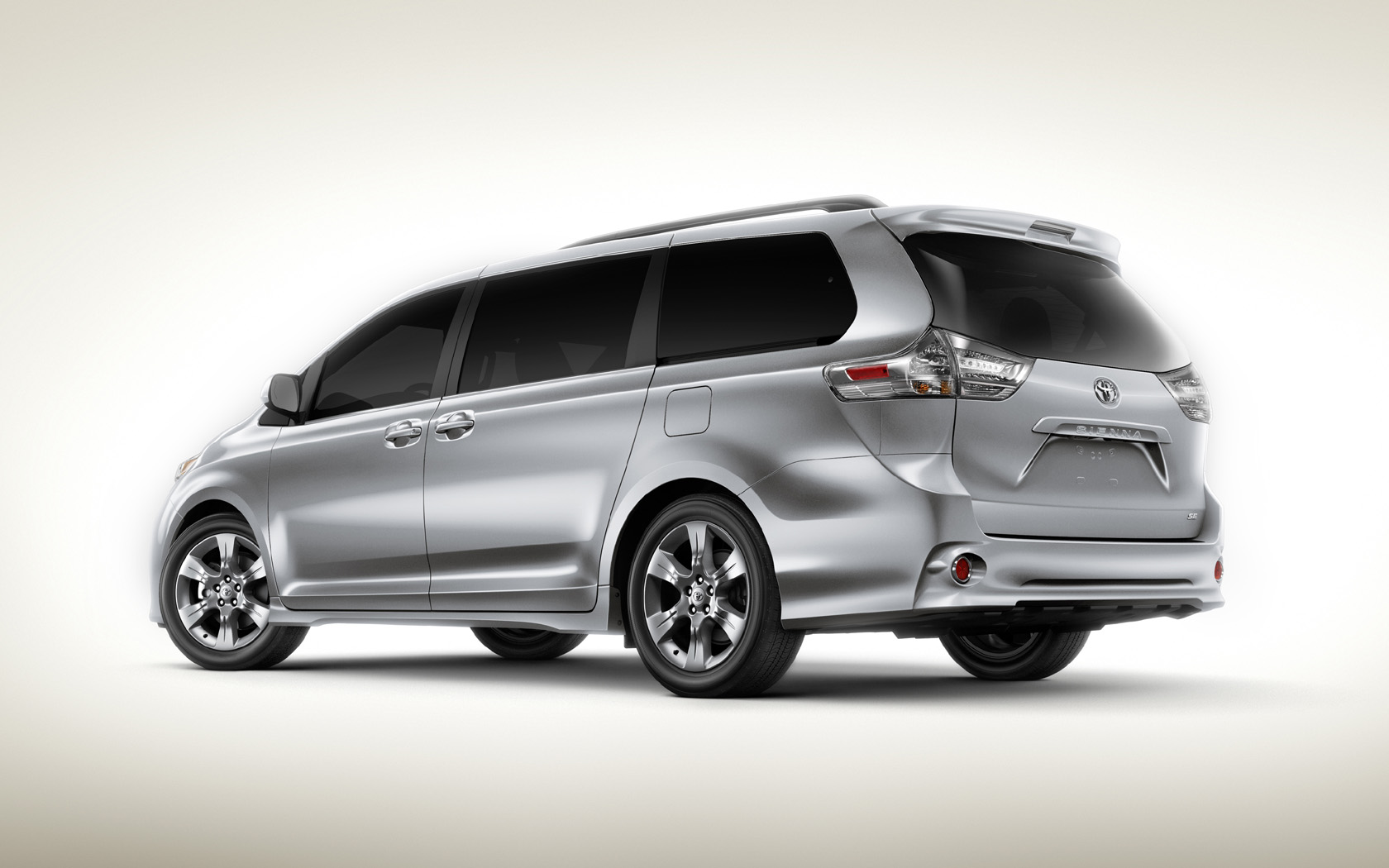 Toyota Sienna LE, XLE, SE, Limited V6 AWD - Free Widescreen Wallpaper