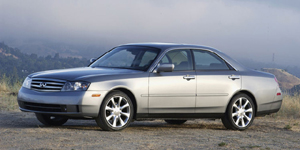 2003 Infiniti M45 Pictures