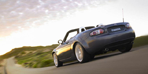 2008 Mazda MX5 Reviews / Specs / Pictures