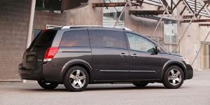 2009 Nissan Quest Pictures