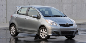 2009 Toyota Yaris Pictures