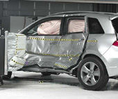 2008 Acura RDX IIHS Side Impact Crash Test Picture