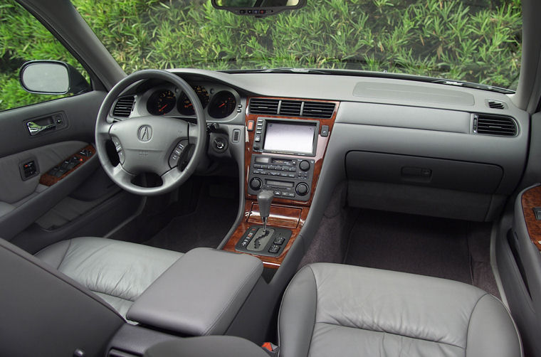 2002 Acura RL Cockpit Picture