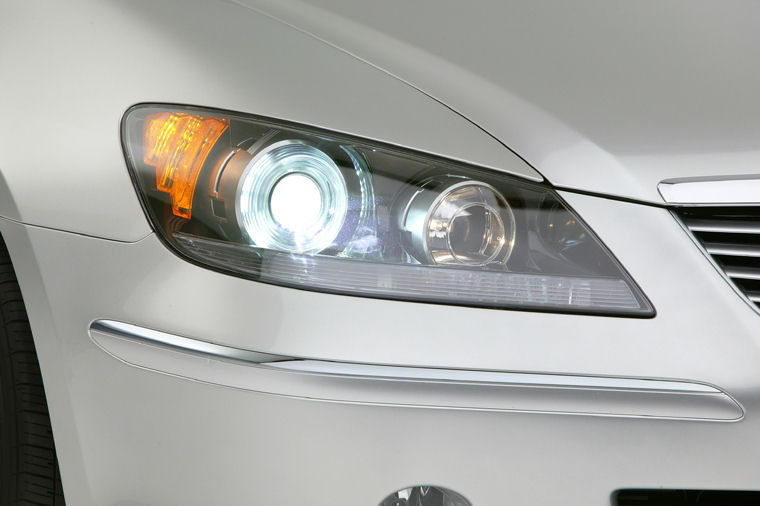 2006 Acura RL Headlight Picture