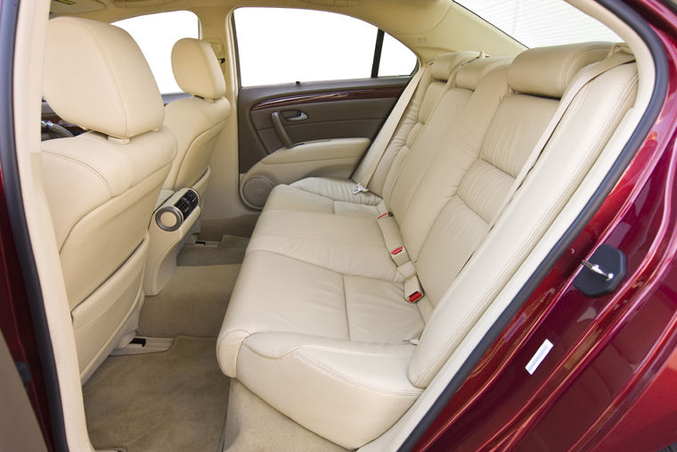 2009 Acura RL Rear Seats Picture