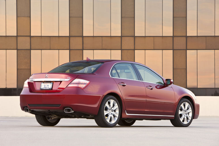 2010 Acura RL Picture