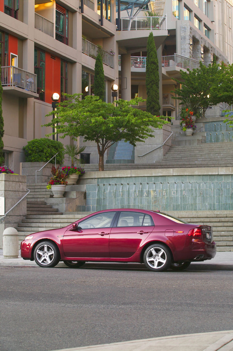 2004 Acura TL Picture