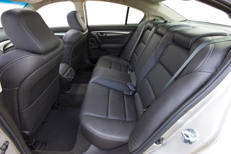 2009 Acura TL Type-S Rear Seats - Picture / Pic / Image