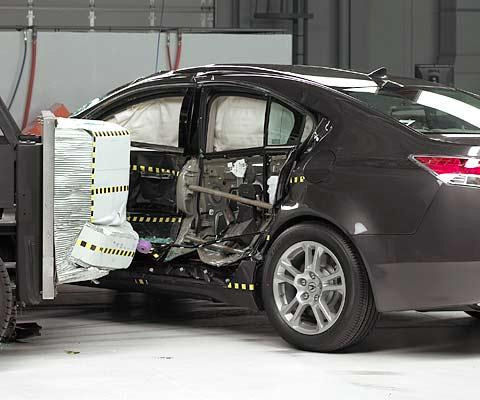 2009 Acura TL IIHS Side Impact Crash Test Picture