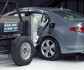 2009 Acura TSX IIHS Side Impact Crash Test Picture