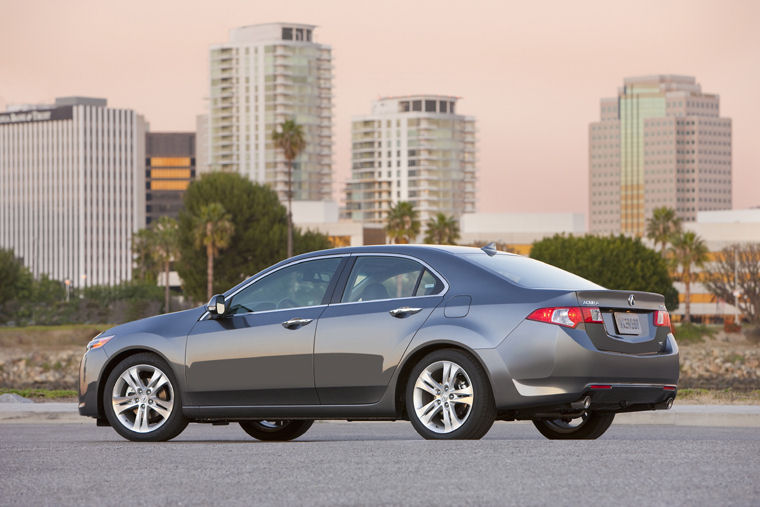 2010 Acura TSX V6 Picture