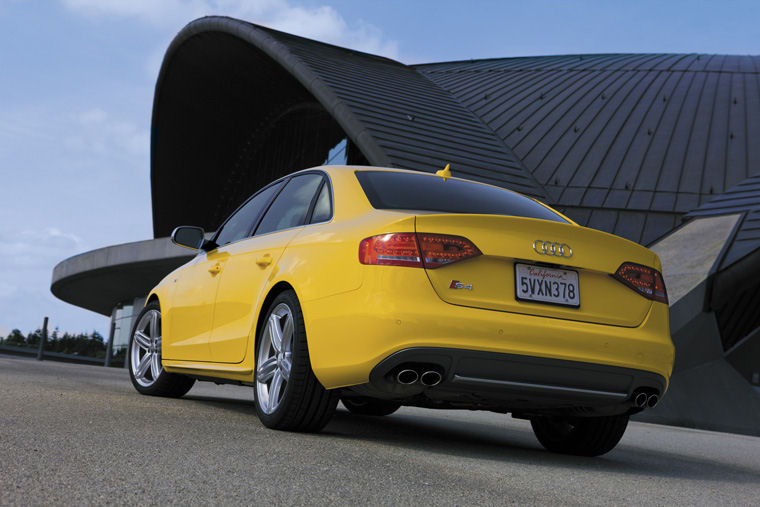 2011 Audi S4 Sedan Picture