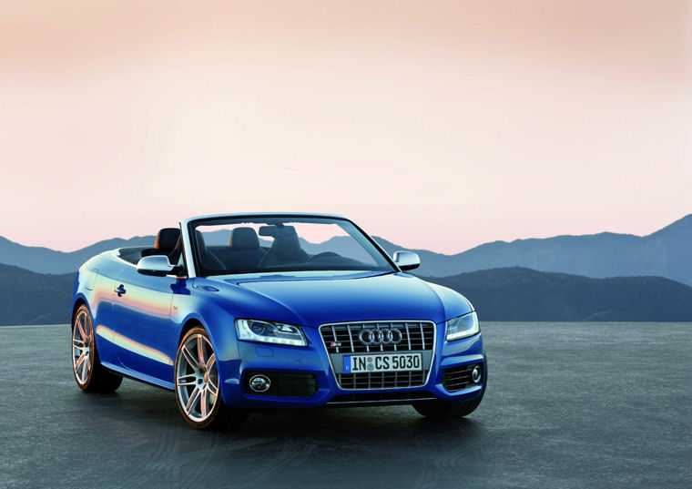 2010 Audi S5 Convertible Picture