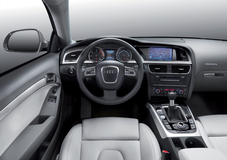 2011 Audi A5 Coupe Cockpit Picture