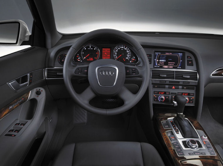 2006 Audi A6 Avant Cockpit Picture