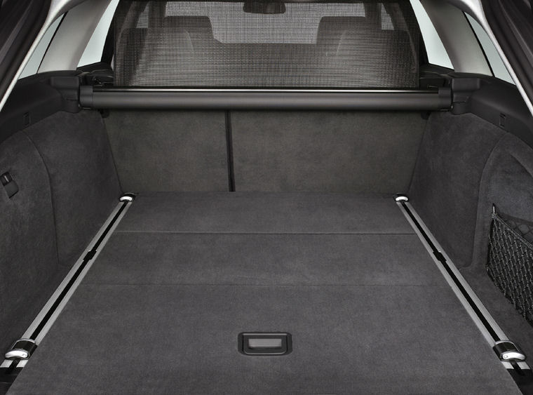 2006 Audi A6 Avant Trunk Picture