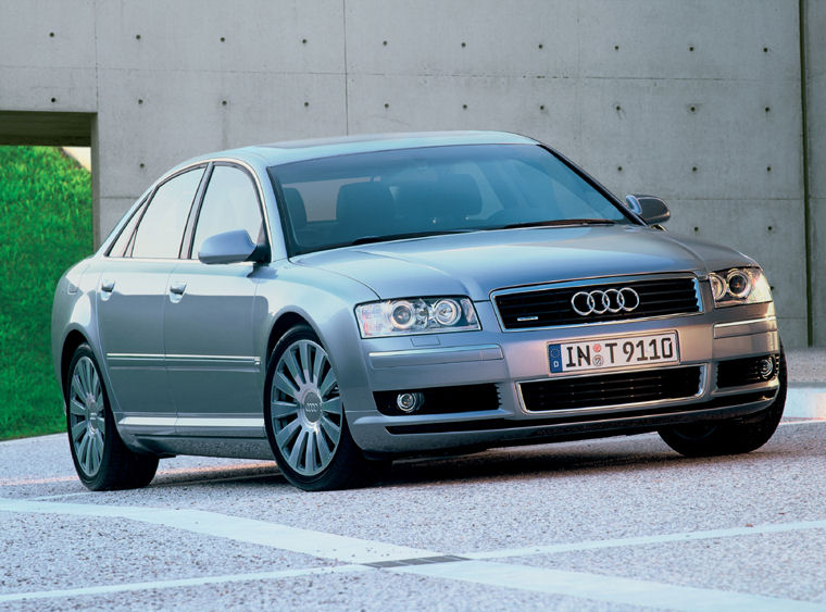 2004 Audi A8 Picture