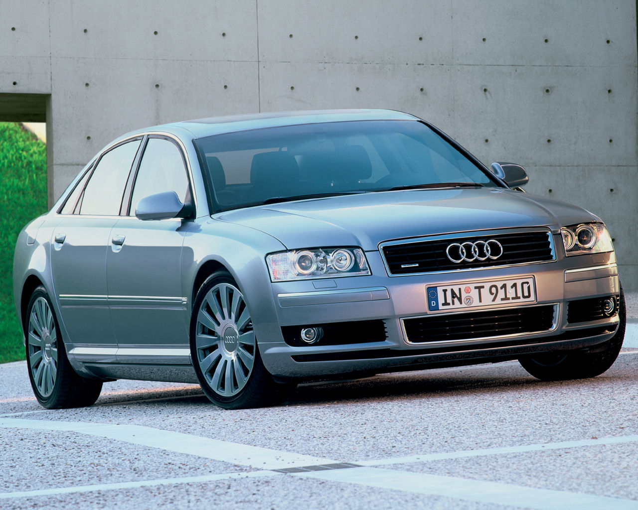 Audi A8 Desktop Wallpaper