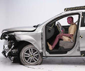 2009 Audi Q7 IIHS Frontal Impact Crash Test Picture