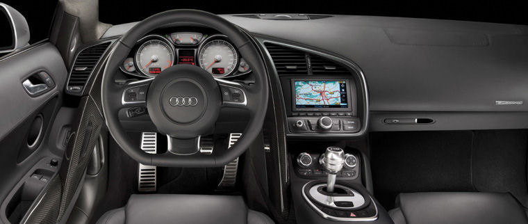 2008 Audi R8 Cockpit Picture