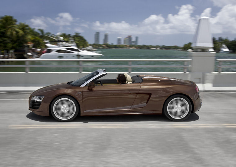 2011 Audi R8 5.2 V10 Spyder Picture