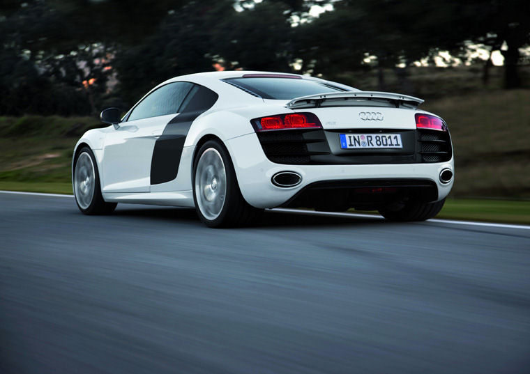 2011 Audi R8 5.2 V10 Coupe Picture