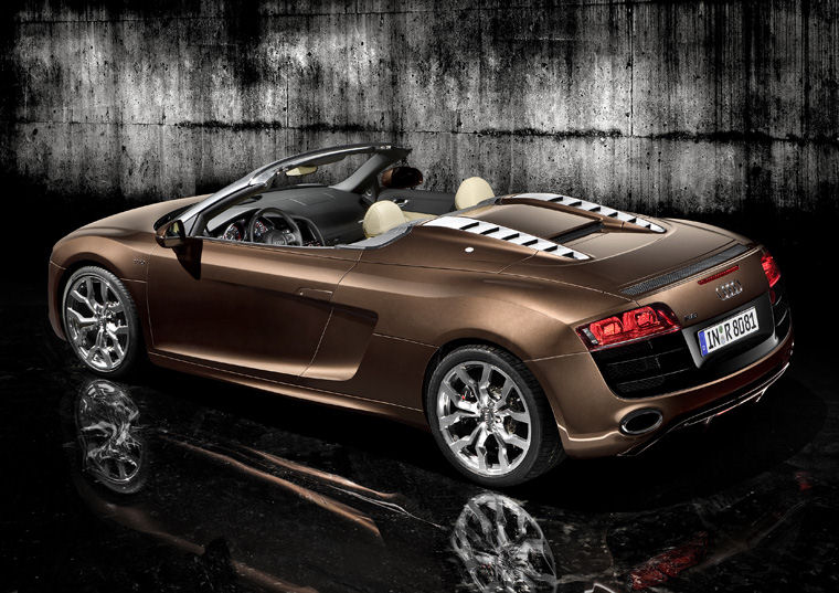 2011 Audi R8 5.2 V10 Spyder Picture