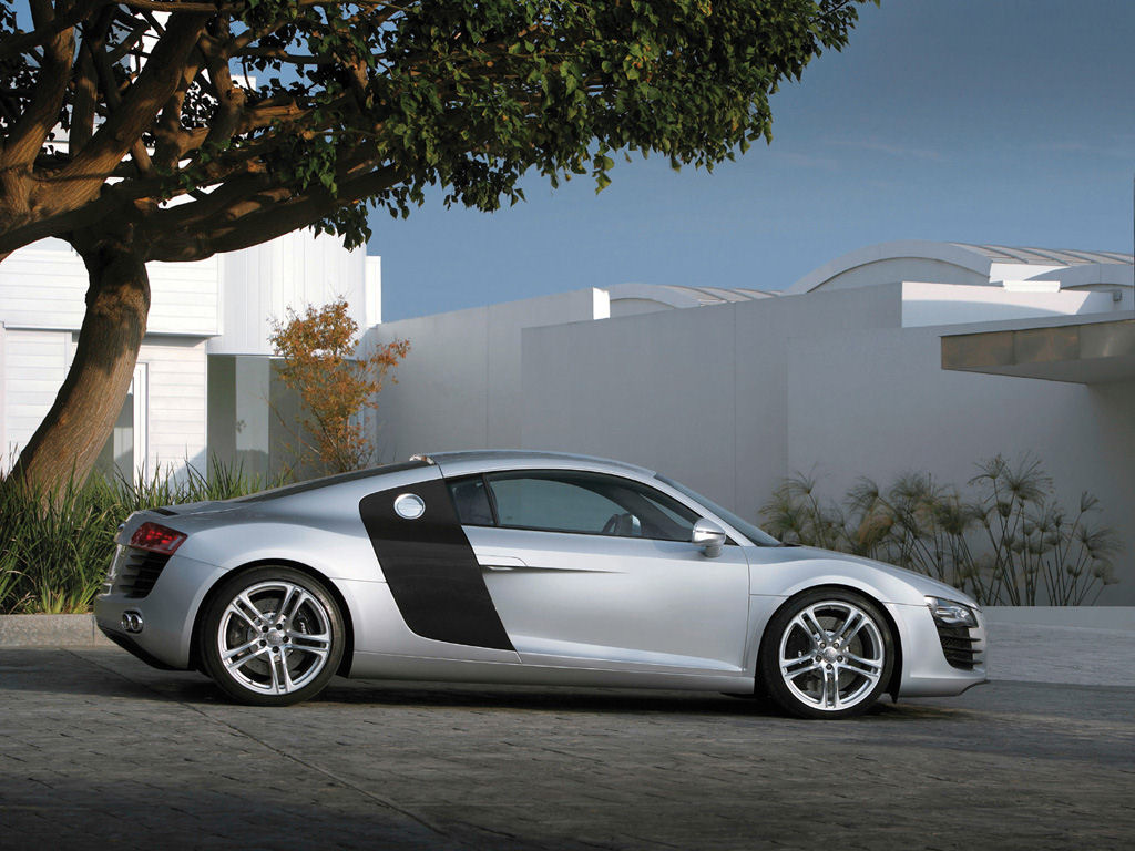 Audi R8 Desktop Wallpaper