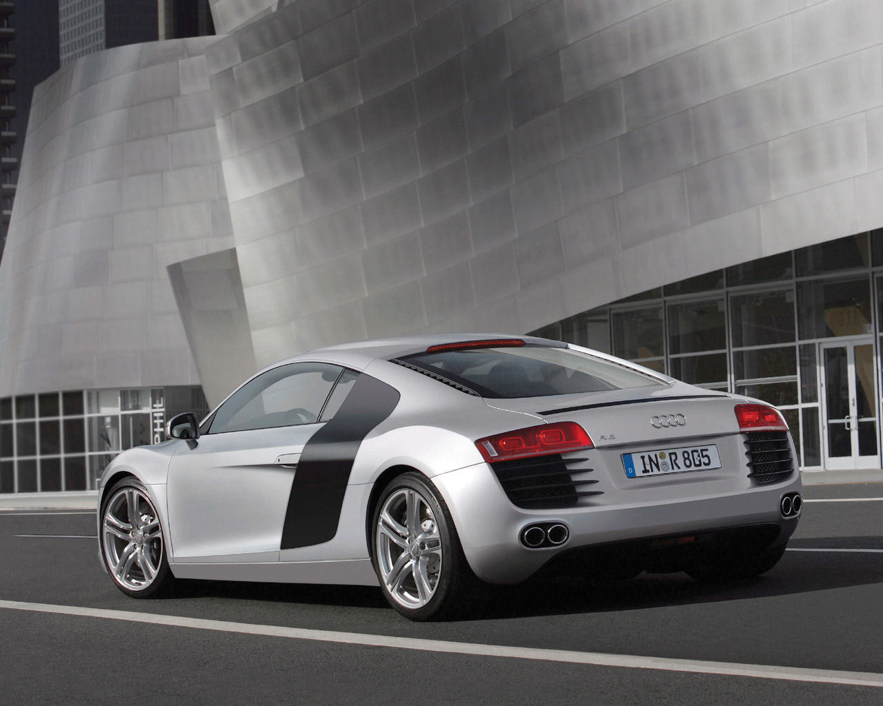 Audi R8 Desktop Wallpaper