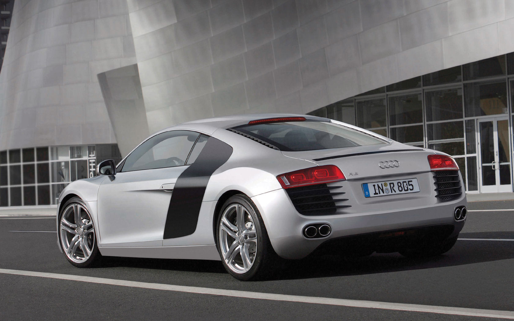 Audi R8 Desktop Wallpaper