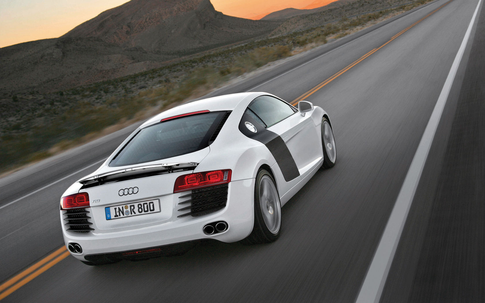 Audi R8 Desktop Wallpaper