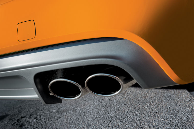 2009 Audi TTS Coupe Exhaust Picture