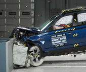 2008 BMW X3 IIHS Frontal Impact Crash Test Picture