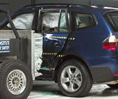 2008 BMW X3 IIHS Side Impact Crash Test Picture