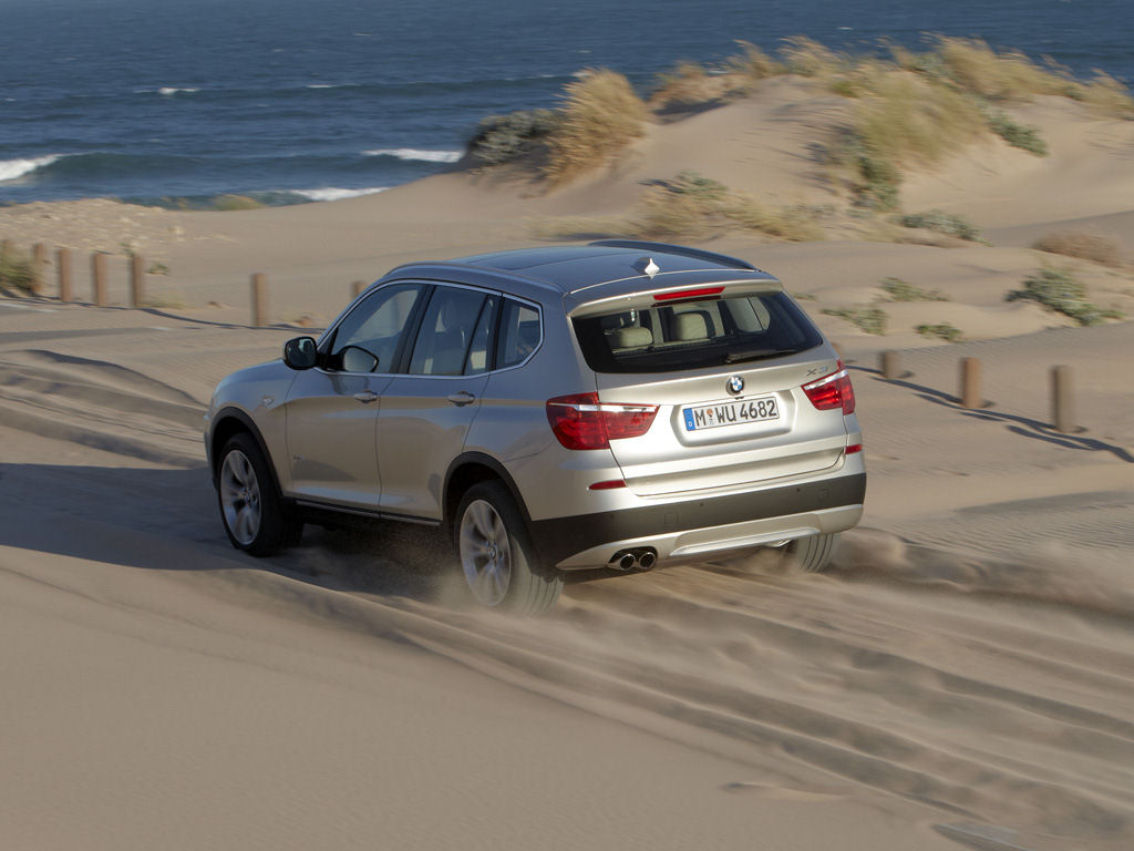 BMW X3 Desktop Wallpaper