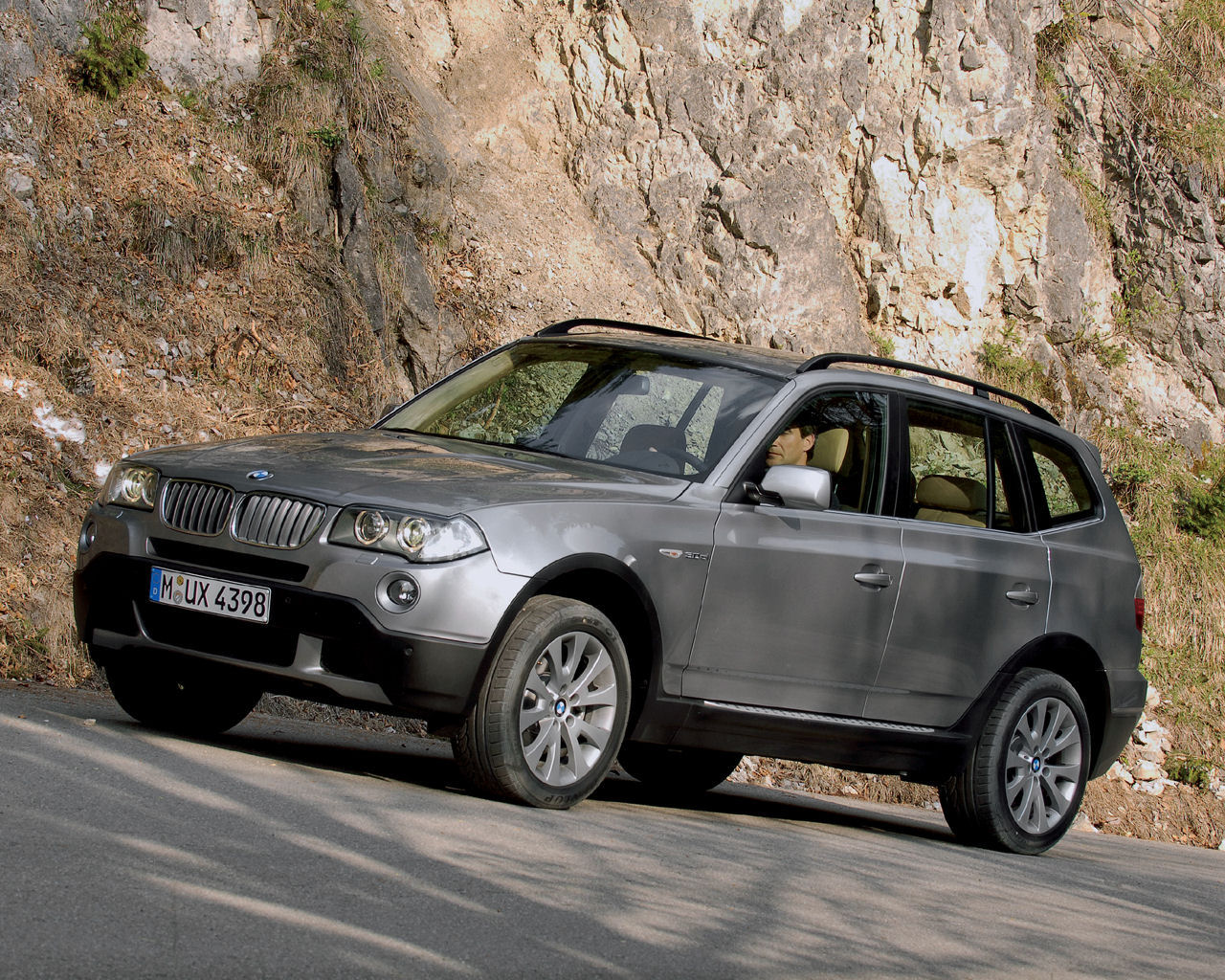 BMW X3 Desktop Wallpaper