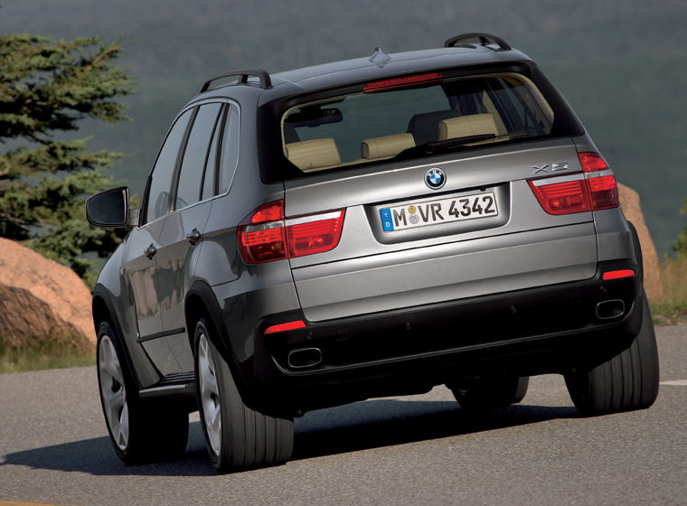 2009 BMW X5 xDrive48i Picture