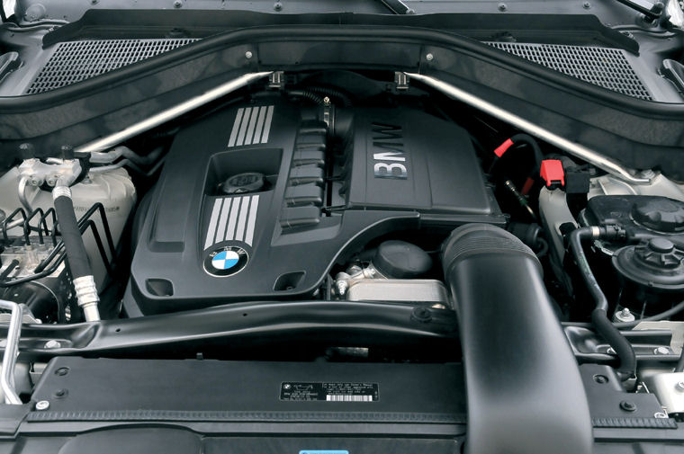 2008 BMW X6 3.5l 6-cylinder Engine Picture