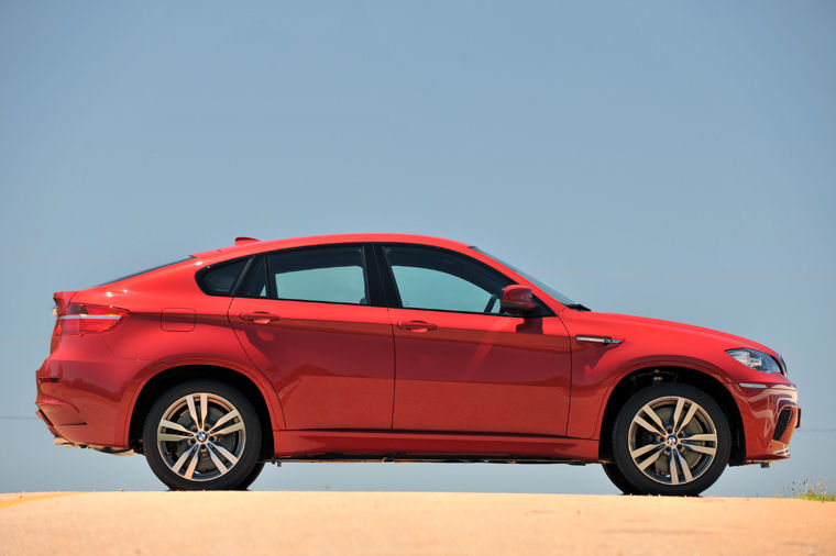 2010 BMW X6 M Picture